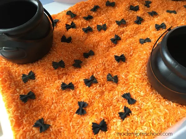 fall sensory bins for toddlers