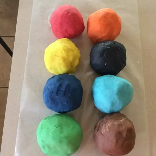 sensory play activities toddlers playdough