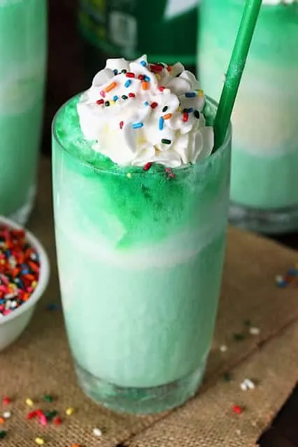 10 Amazing St. Patrick’s Day Mocktails For Pregnancy