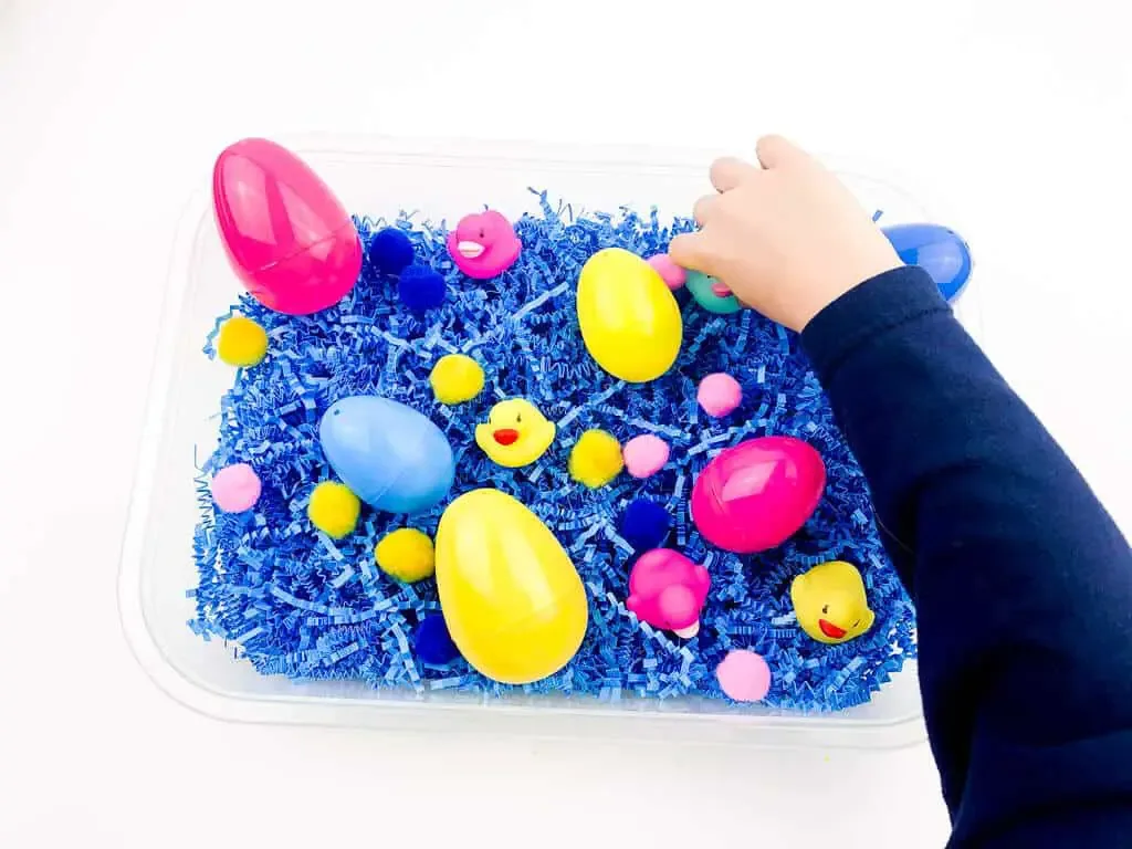 Easter Sensory Bin For Toddlers  [Color Matching ]