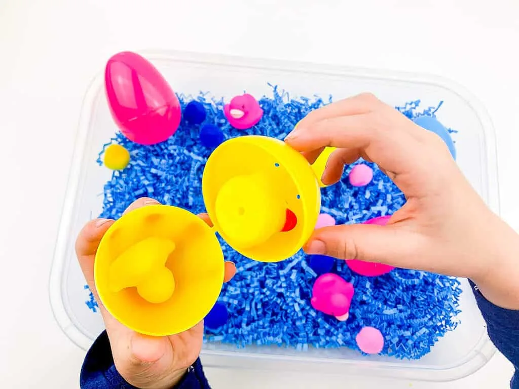 Easter Sensory Bin For Toddlers  [Color Matching ]