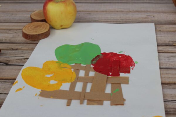 apple stamp painting for toddlers