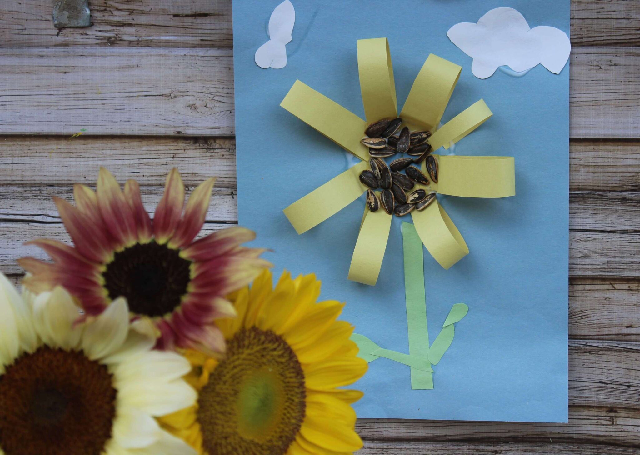 Beautiful Fall Sunflower Art For Toddlers [2021]